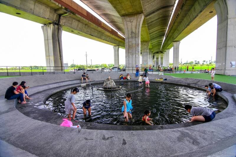 Tanawin ng Wuyuan Water and Fire