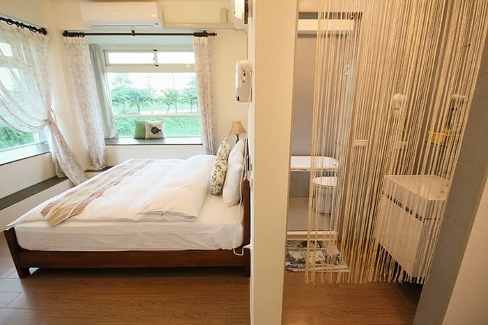 Riverside View Double Room photo 3